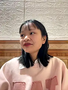 Daisy018 online show from November 28, 5:21 am