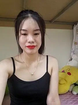 Baby-ladytits2025 online show from October 3, 4:06 am