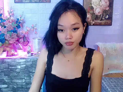 sexybabewarrior online show from June 8, 11:33 am