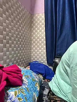 Hot Jaanvi  online show from July 14, 3:44 am