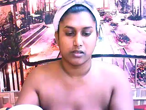 Snapshot of IndianChocolatepie4u chatting on September 25, 6:39 pm IndianChocolatepie4u online show from September 25, 6:39 pm