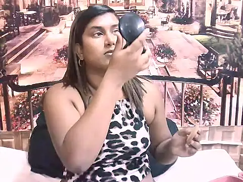 Snapshot of IndianChocolatepie4u chatting on September 13, 5:26 am IndianChocolatepie4u online show from September 13, 5:26 am
