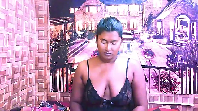 Snapshot of IndianChocolatepie4u chatting on October 2, 6:18 am IndianChocolatepie4u online show from October 2, 6:18 am