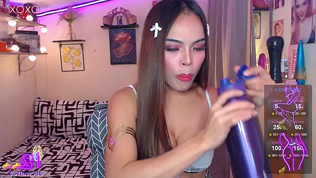 izabella moore online show from March 15, 5:31 am