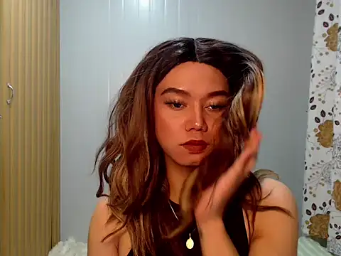 KathRouge online show from February 4, 12:52 pm