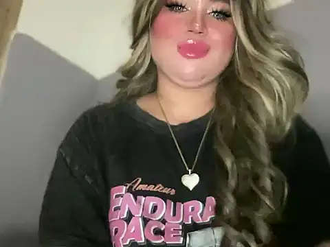 Naughtyrosecum online show from October 5, 4:01 pm