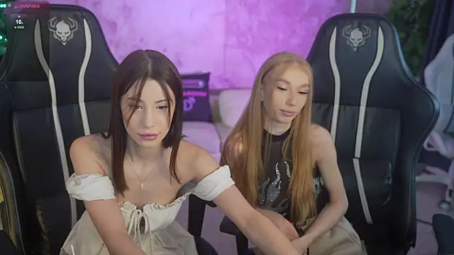 Selena Glow online show from January 16, 12:17 am