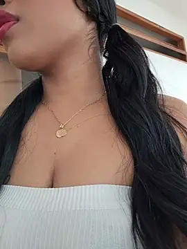 Michell em online show from July 19, 1:57 pm
