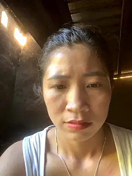 ThiHa003 online show from September 11, 10:15 am