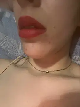 Mimisixo online show from July 19, 2:52 pm