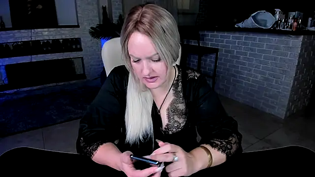 MariemLui online show from September 14, 10:35 am