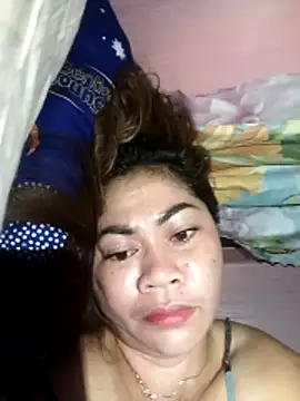 sexybitch 02 online show from April 27, 7:22 pm