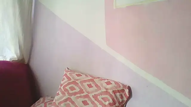 Maryem637048 online show from August 4, 5:24 am