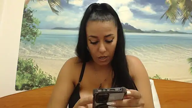 Maryem637048 online show from October 5, 2:11 pm