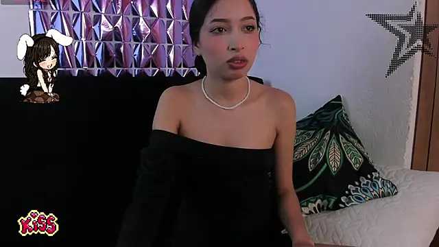 Britney Rose online show from May 1, 4:59 am