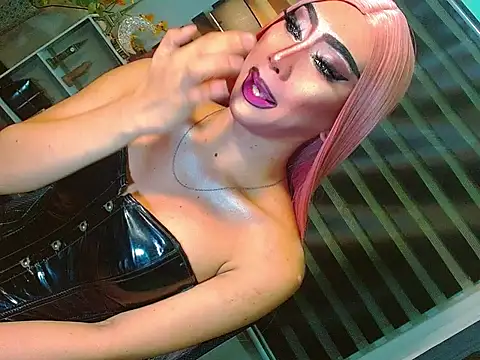 Queen yasii 88 online show from July 17, 2:10 pm