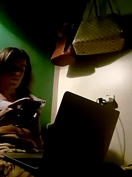 anaboleyn online show from March 25, 1:11 am