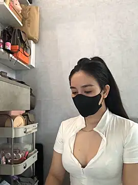 Snapshot of hanny_baby205 chatting on September 15, 1:19 pm hanny baby205 online show from September 15, 1:19 pm