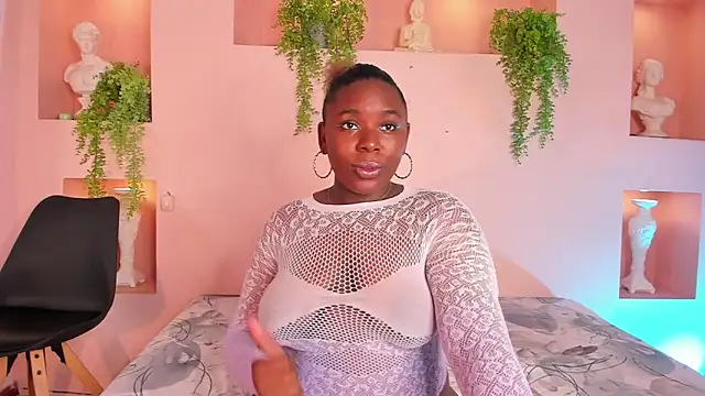 NanyMoreno online show from December 15, 1:05 pm