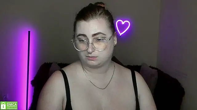 Alicia love00 online show from September 25, 11:42 am