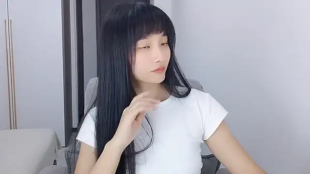 Lisa-3333 online show from September 23, 3:21 pm