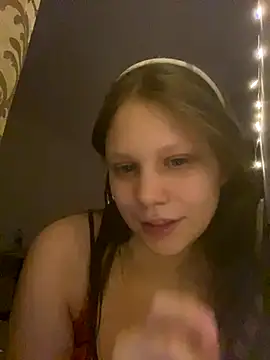 Lunliss online show from December 3, 12:46 am