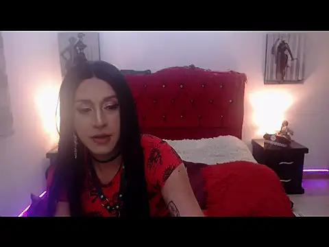 CharlotteBrooks online show from July 16, 11:42 pm
