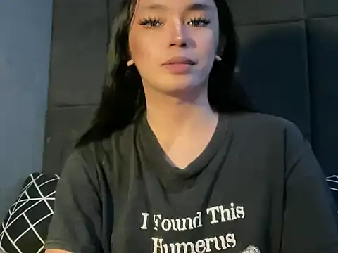 Claudia Johnson online show from March 12, 6:38 am