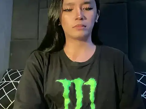 Claudia Johnson online show from March 8, 10:19 am