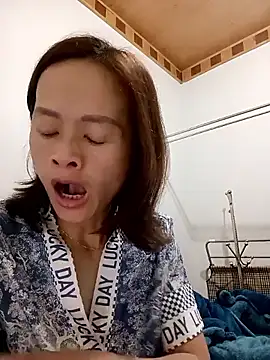 Sexy-loveass20 online show from September 12, 11:12 pm