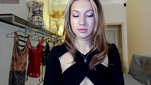 Snapshot of MariGven chatting on September 16, 12:46 pm MariGven online show from September 16, 12:46 pm