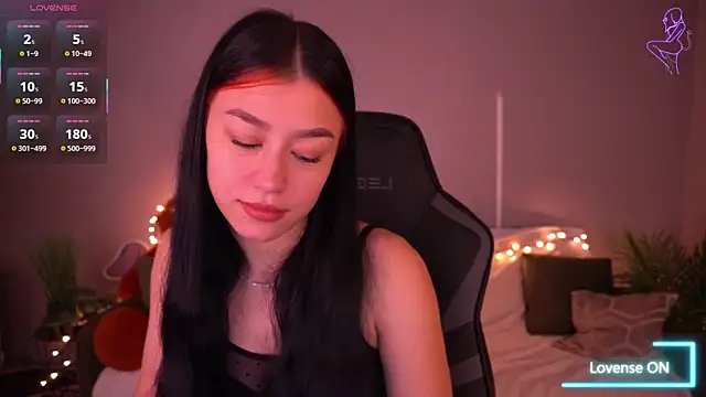 FataleNellie online show from February 11, 10:55 pm