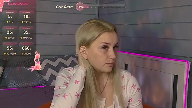 Snapshot of Crystal_Jull chatting on September 19, 1:43 pm Crystal Jull online show from September 19, 1:43 pm
