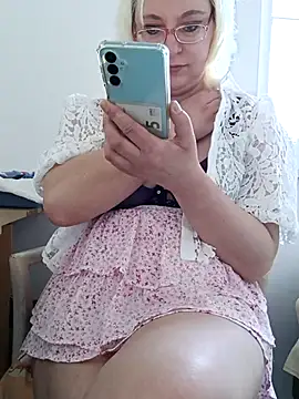 VikaKing online show from December 15, 12:54 pm