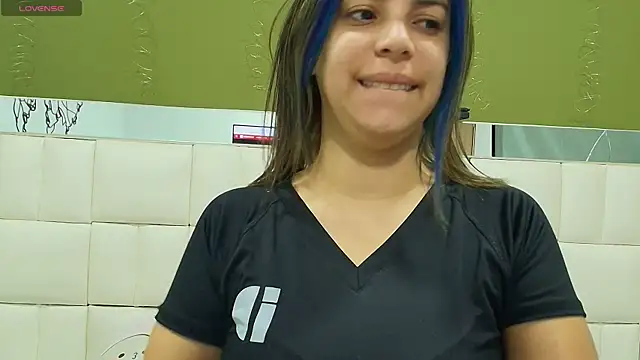 Snapshot of gisell_gomez chatting on September 13, 12:13 pm gisell gomez online show from September 13, 12:13 pm