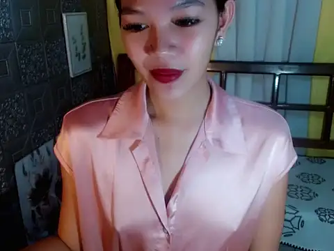gorgeouswella online show from June 13, 4:37 pm
