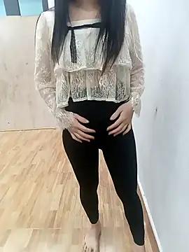 MinhChauXXX19 online show from October 23, 2:28 am