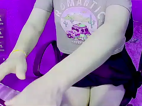  Sara 768 online show from July 28, 3:32 pm