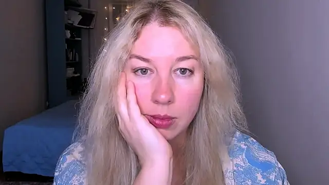 NancySanders online show from June 25, 8:10 pm