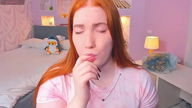 EthalCarlsqq online show from June 18, 5:09 am