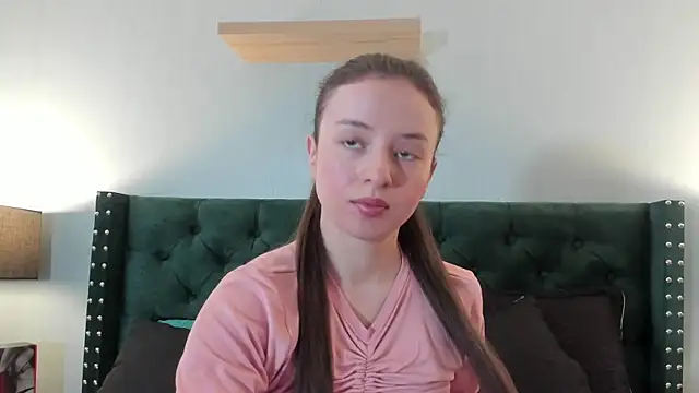 VioletaNova online show from June 10, 11:53 am