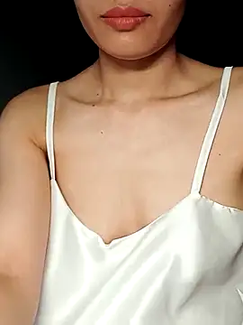 Snapshot of Hinna_x chatting on September 10, 9:37 pm Hinna x online show from September 10, 9:37 pm