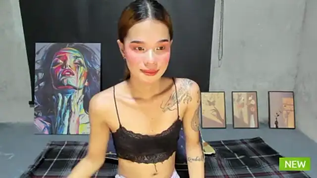 Colette Thompson online show from November 29, 12:20 pm