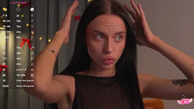 livia starwars online show from March 18, 10:26 pm