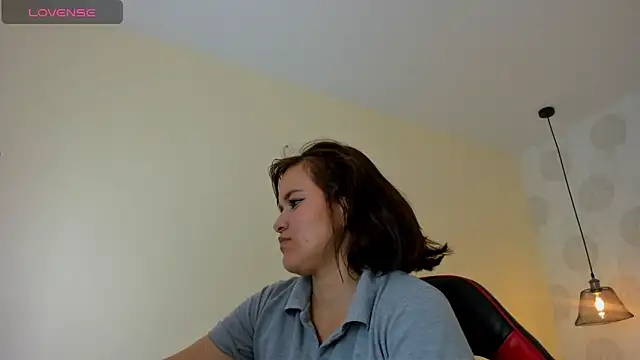 GIANAMILLER6 online show from July 8, 12:07 pm
