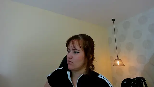 GIANAMILLER6 online show from July 13, 12:06 pm