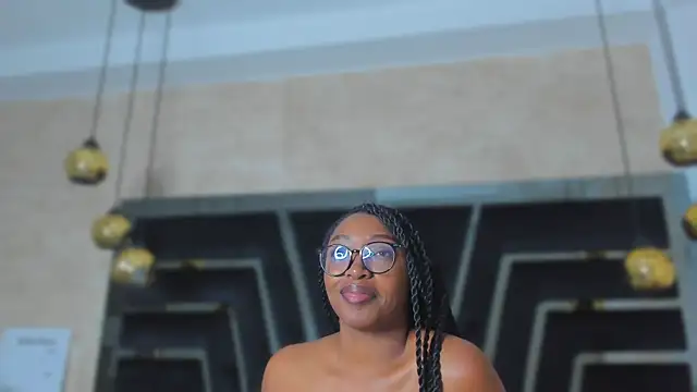 YallianaBrooks online show from July 14, 11:37 am