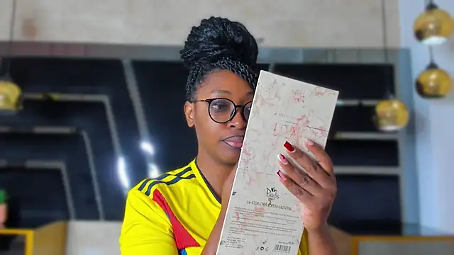 YallianaBrooks online show from July 7, 11:46 am