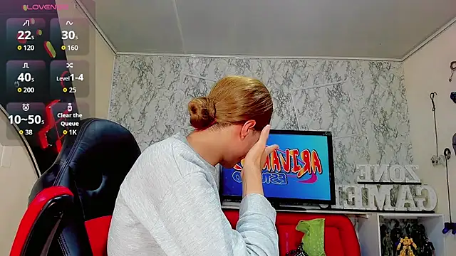 Snapshot of Madison_Mujica chatting on September 30, 11:38 am Madison Mujica online show from September 30, 11:38 am