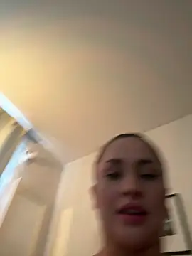 Alyson Conner online show from July 31, 1:56 pm